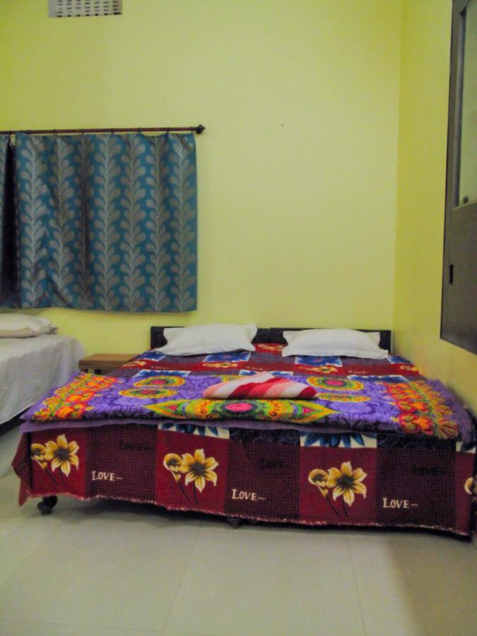 Gangotri Paying Guest House Bénarès Extérieur photo